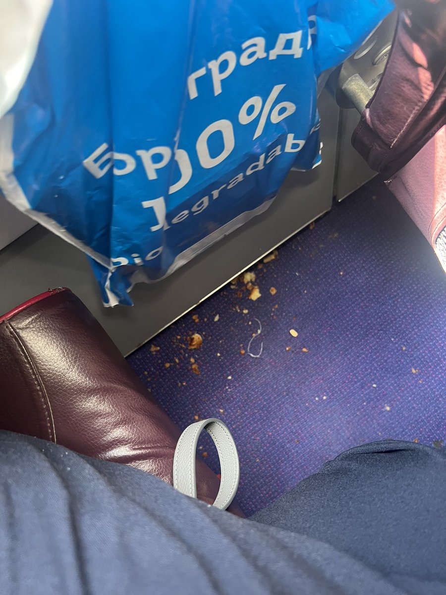 mimazecevic's tweet photo. Bravo za @wizzair i odrzavanje https://t.co/KSHvo97OsN
