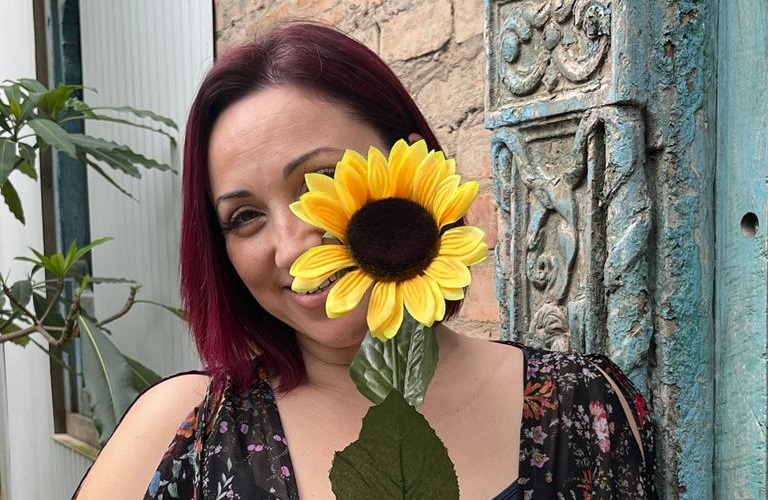 Experience heartfelt connections with loved ones who have passed and receive transformative guidance for your life's journey. Book your uplifting psychic medium reading today.
website: tamaragilbert.com

#PsychicMedium #SpiritualReadings #ConnectWithLovedOnes