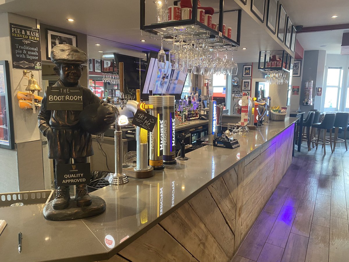 #U’s travelling to <a href="/Official_NCFC/">Notts County FC</a> v
<a href="/ColU_Official/">Colchester United FC</a> today will be welcomed <a href="/TheBootRoomBar1/">The Boot Room Bar</a> for pre-match refreshments 🍻