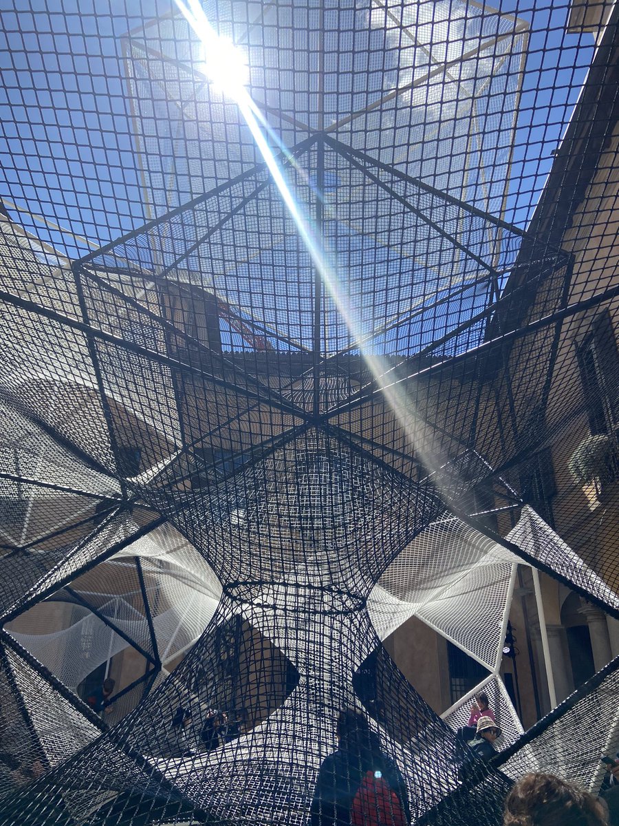 bibi1767's tweet photo. ❤️ #theartofdream 

#porscheclassic
#palazzoclerici
#milano
#fuorisalone
#designweek2024 https://t.co/4zWxdGmM0Y