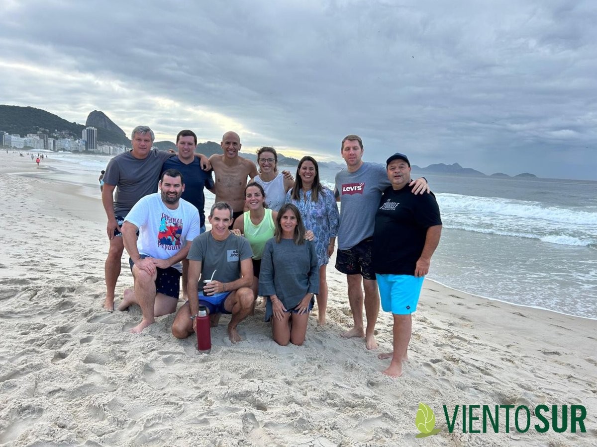 VientoSurAgro's tweet photo. Último día en Brasil, no todo es campo!
Aprendemos y nos divertimos.
Gracias a Bayer y al grupo por tanto!
#MatenoPlus
#Iteros
@AgroBayerAR
@solarroquy
@Rolobidegain
@hipolitoorsini https://t.co/YszZprzqN2