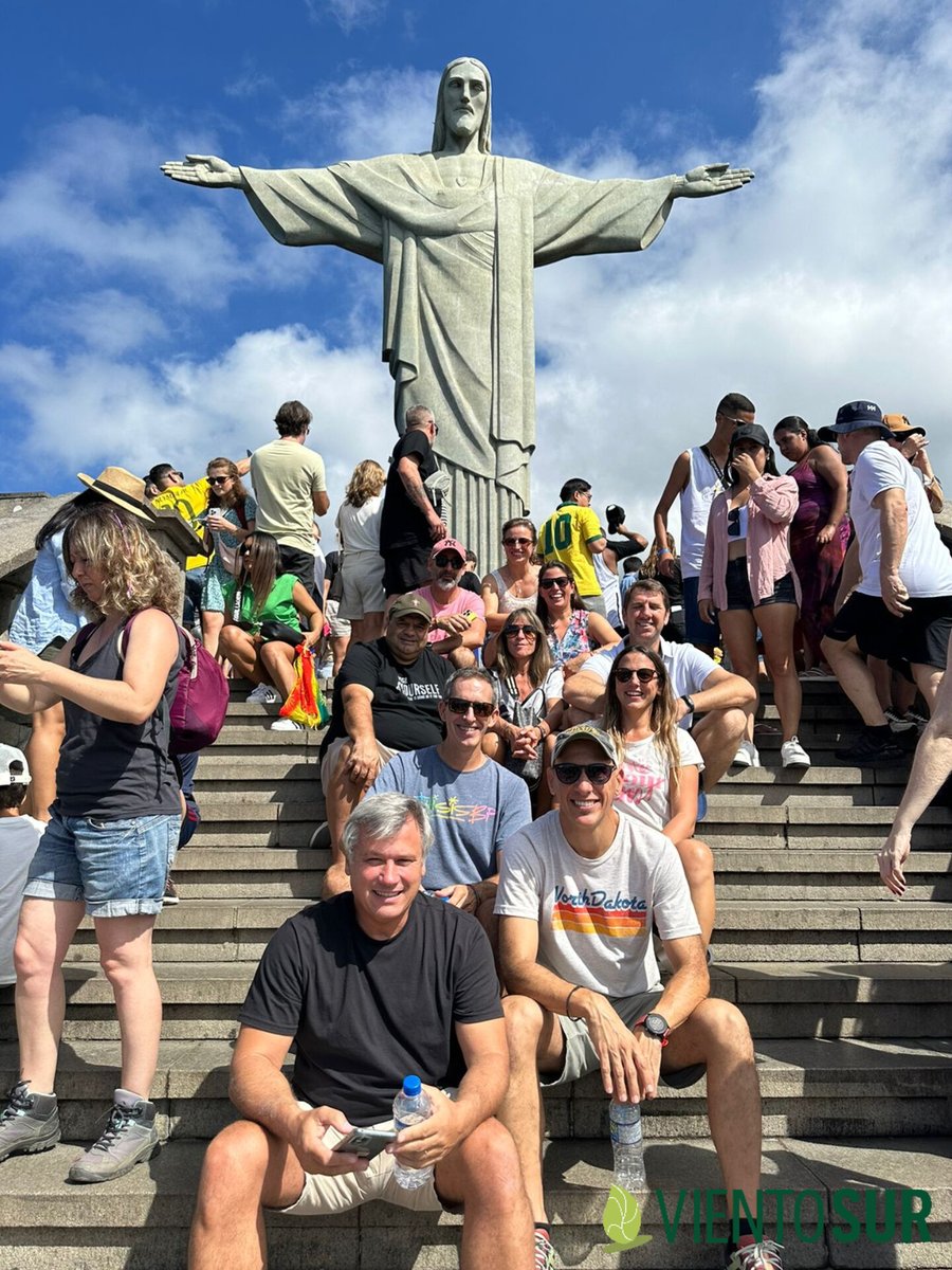 VientoSurAgro's tweet photo. Último día en Brasil, no todo es campo!
Aprendemos y nos divertimos.
Gracias a Bayer y al grupo por tanto!
#MatenoPlus
#Iteros
@AgroBayerAR
@solarroquy
@Rolobidegain
@hipolitoorsini https://t.co/YszZprzqN2