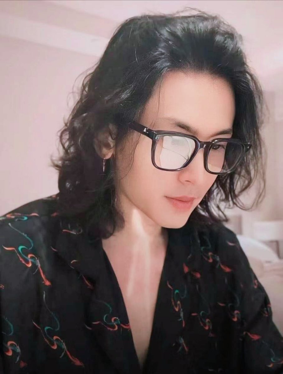 TPrabaripay's tweet photo. ชื่นนนนนจายยย💙💙
ฉันรักเค้า..พ่อทูนหัว🥰🥰
..
เมื่อวานนั่งดูไปยิ้มไป แปลกะม่ะออก ฟังกะม่ะรู้เรื่อง ..แต่ฉันที่ความสุขเฉย🤭🤭

#จางเจ๋อฮั่น 
#ZhangZhehan

Cr.ขอบคุณเจ้าของภาพด้วยนะคะ https://t.co/6YAXffselW