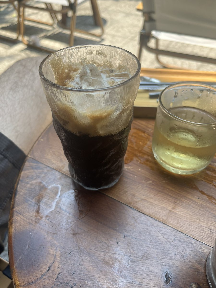 ap_walk's tweet photo. Gear Coffee 
📍Danang Vietnam 🇻🇳 
#CoffLover #CoffeeCulture #CoffeeTime #Danang #Vietnam #Travel https://t.co/mSQpxsd2Uq