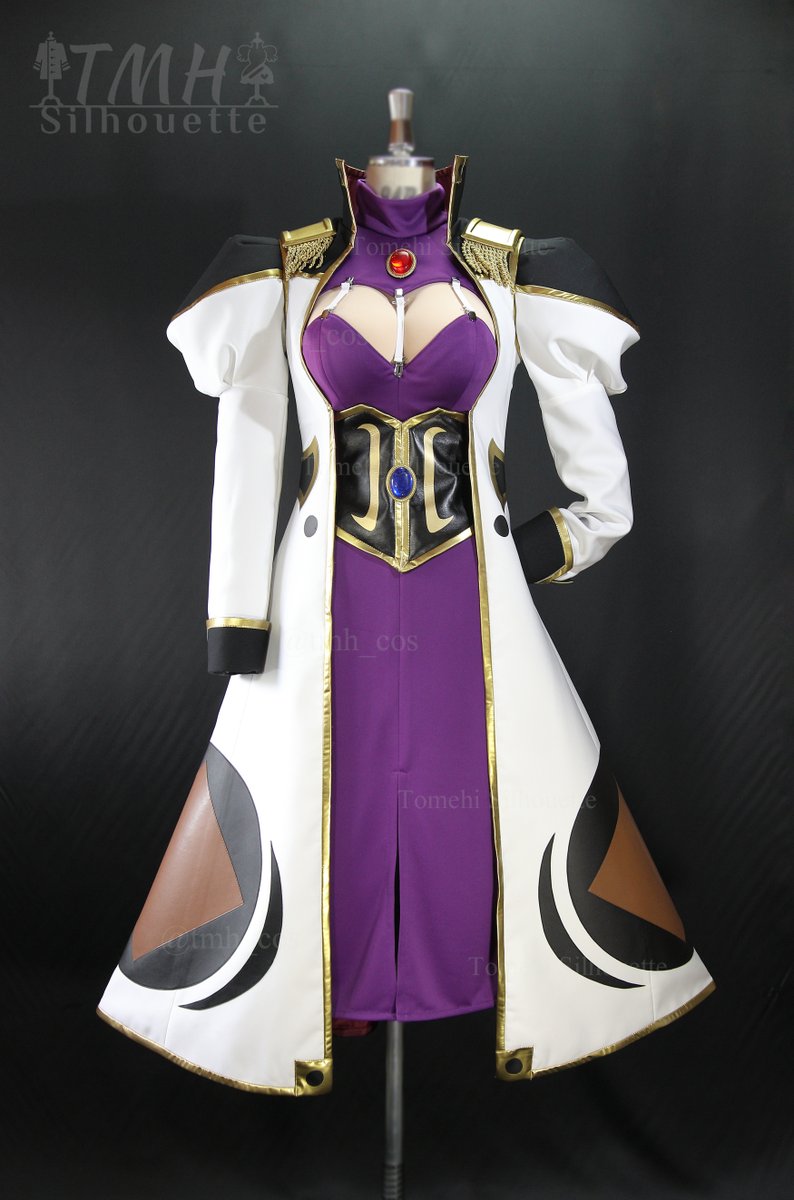 tmh_cos's tweet photo. 「ギャラクシーエンジェル」
フォルテ・シュトーレン風衣装完成しました！

小さい頃から大好きなキャラの一人💕
どれだけ時短に手間を省いて出来るか、そうしたらどういう見栄えなのかが気になって、実験的な制作でした！
肩巾は抑えようかと考えたけどやめて、大きめのままにした。
#tmh制作記録 https://t.co/uNvNsKk2sl