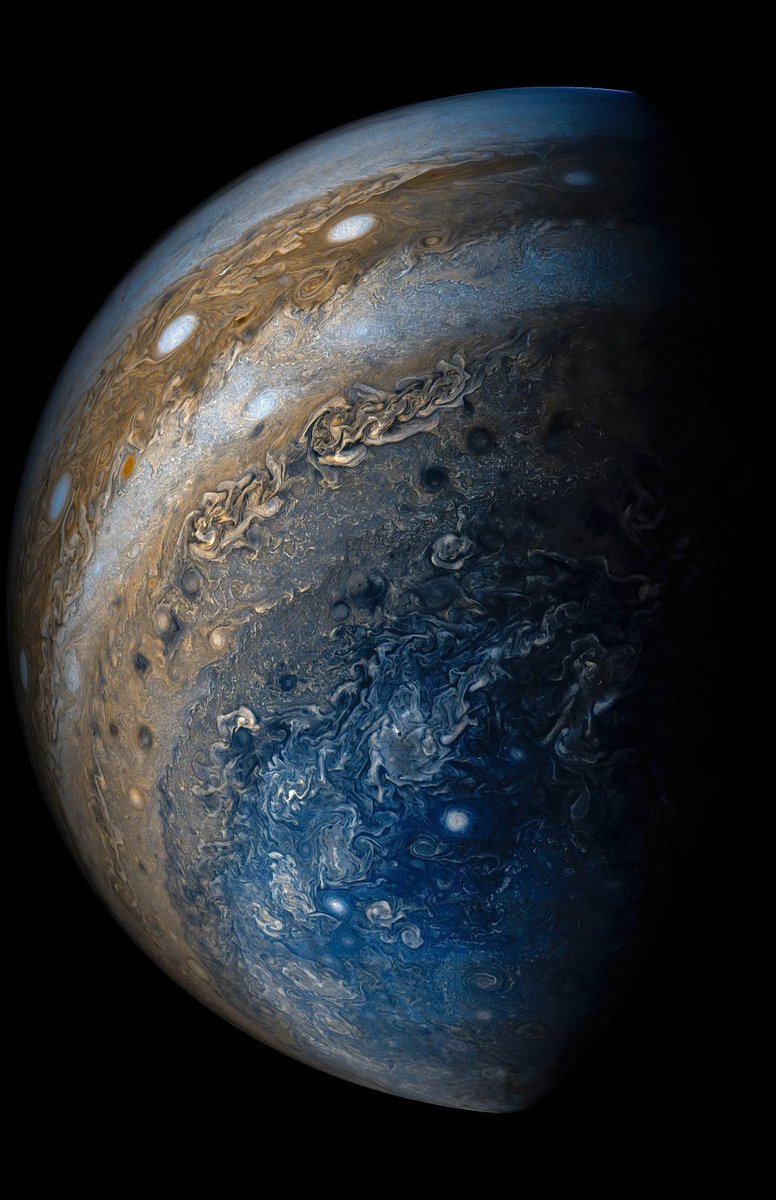 Juno uzay aracından Jüpiter'in en güzel görüntüsü 🌀