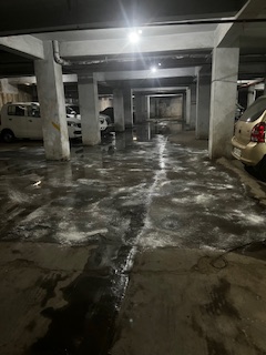 PMallavadhani's tweet photo. @HMWSSBOnline,@hmwssbgmom05,@Hmwssbdgmchkgud,@PAtoMDHMWSSB Can#613242370 Reversal of drainage and causing chocakge incustomer premises,blockage in the BusBhavan/Musheerabad area, it is clogging the main line. Please clear it ASAP. https://t.co/6nIDkWcQjM