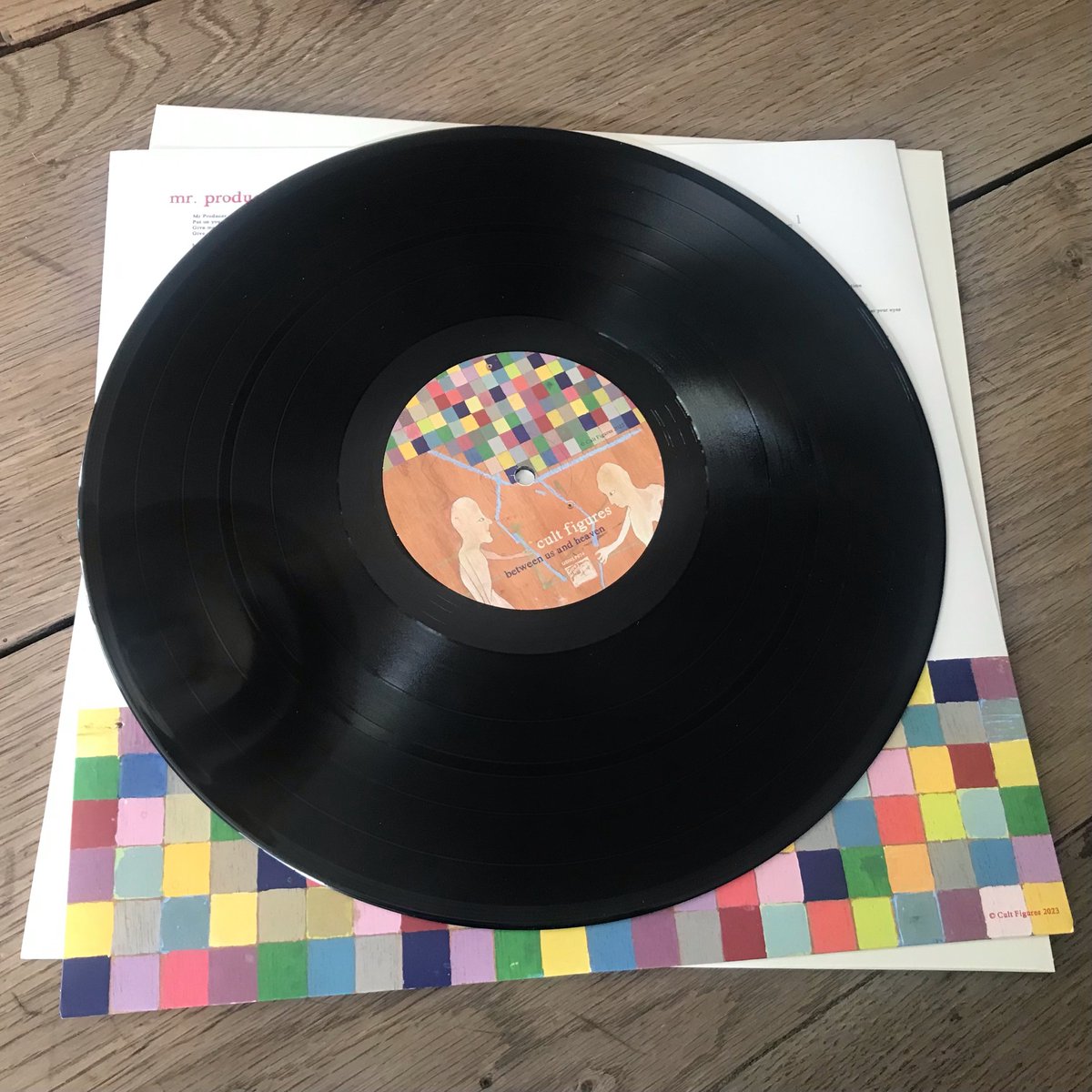 CultFiguresBand's tweet photo. As it's @recordstoreday today & @BBC6Music are having their #VinylWeekend we'd like to remind you of Cult Figures' rather spiffing 'Between Us & Heaven' which is available in vinyl, cd & download on @GareDuNordUK
https://t.co/w9BzjQpO9s https://t.co/JiJjFfSuqE