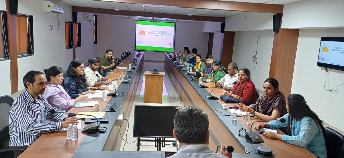 ShsrcGujarat's tweet photo. @NHSRCINDIA ટીમ દ્વારા ૧૮ અને ૧૯ તારીખના રોજ @ShsrcGujarat ની વિઝિટ કરવામાં આવેલ અને SHSRC દ્વારા થતી કામગીરી વિશે માહિતી મેળવેલ તે ઉપરાંત ફીલ્ડ વિઝિટ કરવામાં આવેલ જેમાં હેલ્થકેર લીડરશિપ પ્રોગ્રામ ઉપરાંત કેમોથેરાપી સેન્ટર અને અર્બન હેલ્થ &amp; વેલનેસ સેન્ટર ની મુલાકાત લીધેલ. https://t.co/28RzsOgIAi