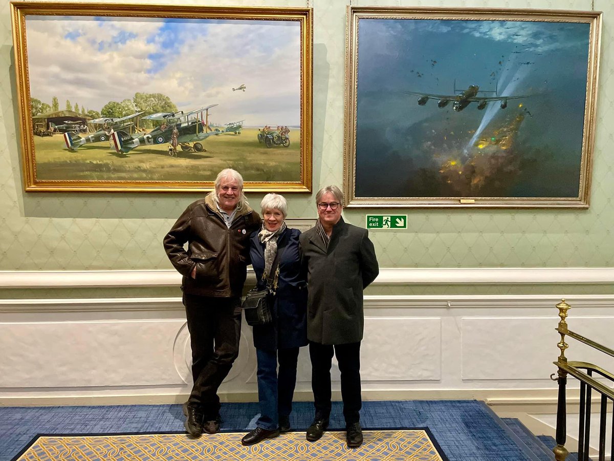A really lovely evening meeting up with old friends at the RAF Club with lots of beers and laughs. For those fans of aviation art, the huge canvases in the background are both by Frank Wootton including ‘Peenemunde’ on the right, possibly my favourite single piece of aviation art