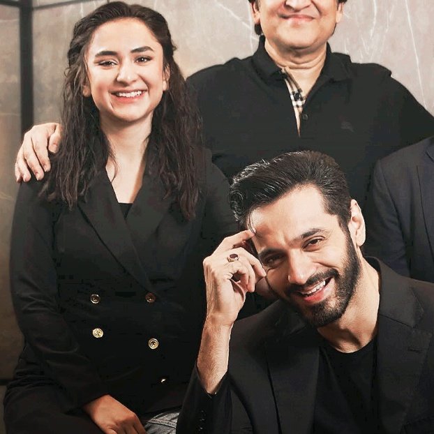 Their happy faces on the announcement of Tere Bin 2.

WE WANT TEREBIN 2