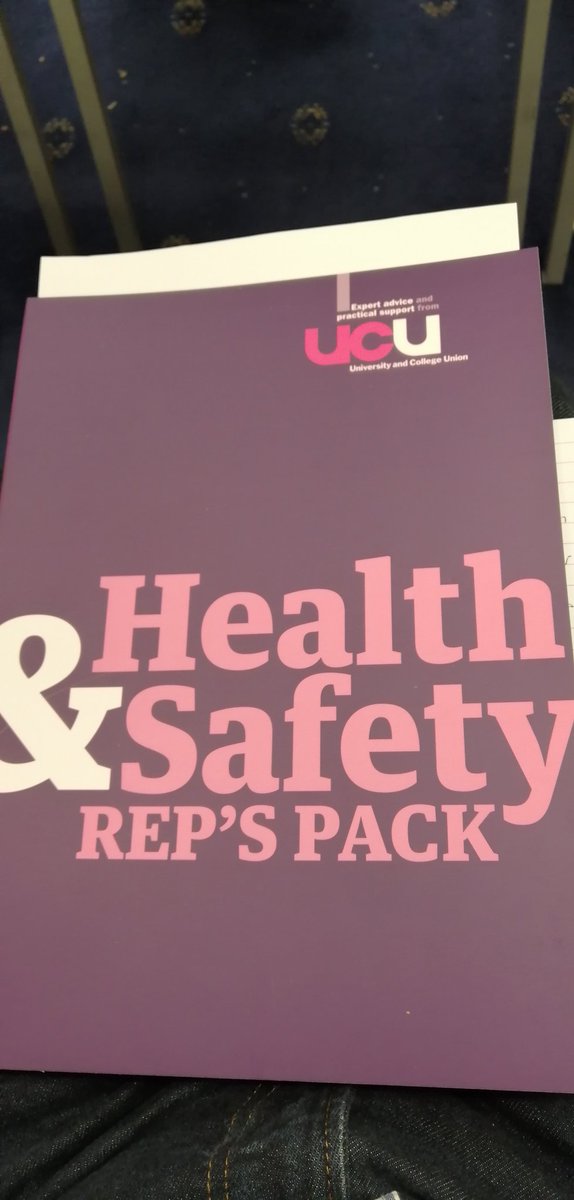 @DrJoGrady from @ucu starting the #HealthnSafety #UCU conference in #Manchester. @nw_ucu with @lucyburkeMcr #learning to help colleagues at @MmuAnti. 📚🔍🤓📈✊🏽🤩