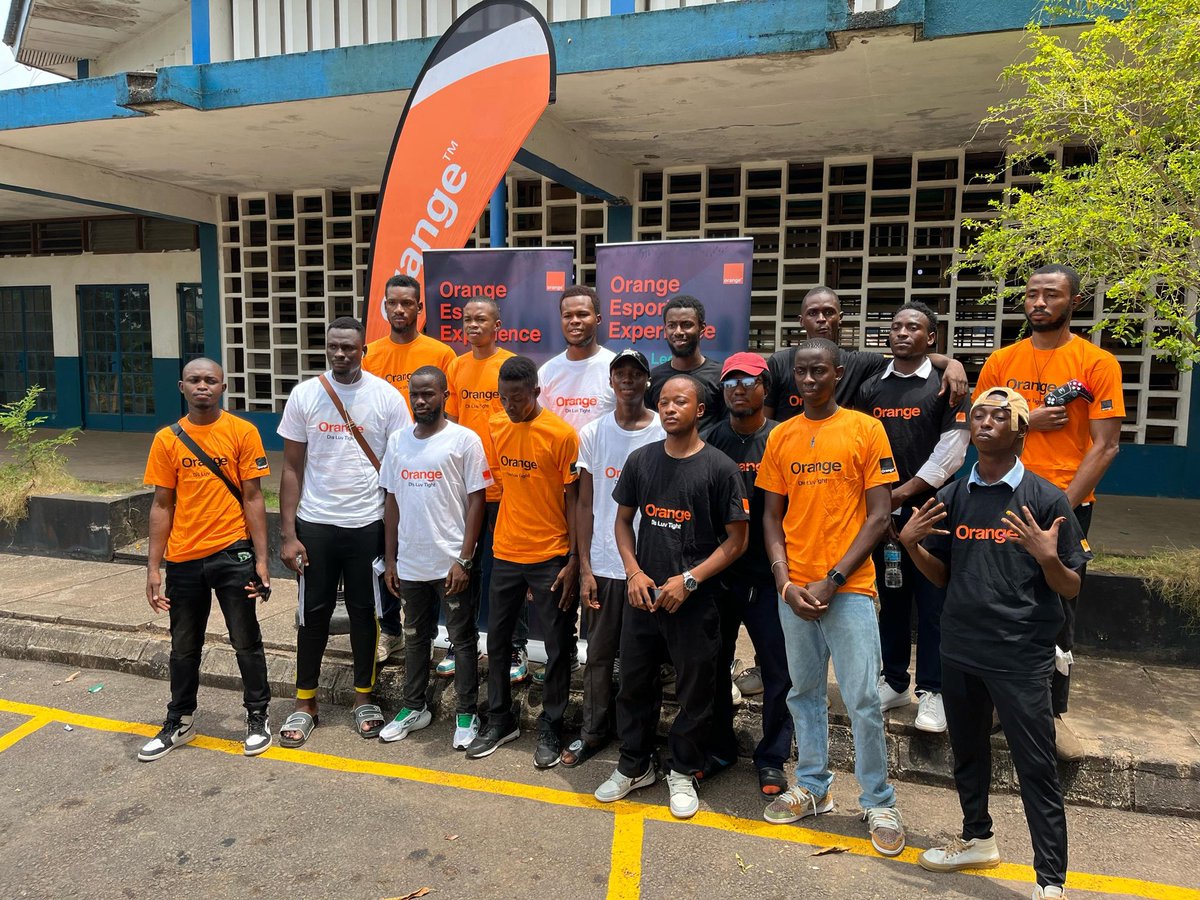 Orange_sierra's tweet photo. See the passion and the sportsmanship at Njala University, at the Orange Esport Experience intra-tournament🥳
Get ready as we head to the finals. The Grand Prize is NLE 30,000. It could be you or someone from your university. Rep your university!
#orangesl #OEE #ESFSL #NaWeDeyPlay #OrangeEsport #OrangeEsportExperience #njala