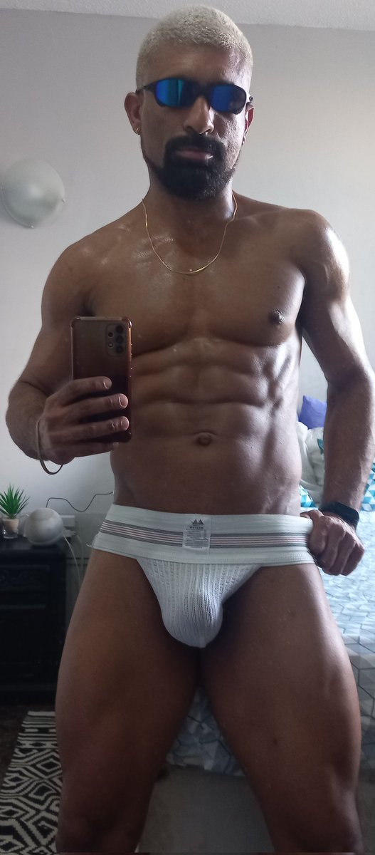 BlackRJDot's tweet photo. Brota!🤤😈 https://t.co/RzvjGygDFV