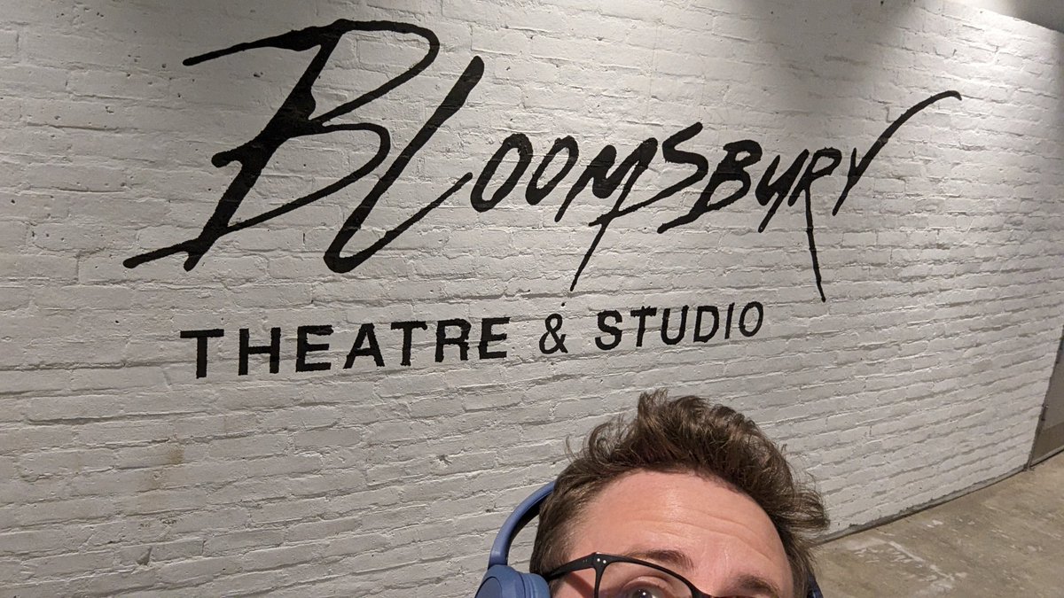 Lovely night supporting Lucy Beaumont at the Bloomsbury Theatre last night. Back in London at the Bill Murray on the 30th April working on my new show! dice.fm/event/l776r-ch…