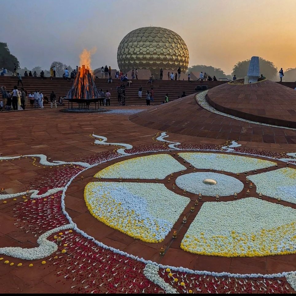 Aurovillle - The future of World in India 
#aadvikajith brother's 
#THEGOAT AK Family 
ACADEMY PONDICHERRY ⏰ #Whistlepodu #TVKVijay
#arambam #VidaaMuyarchi #veeram #vedalam #viswasam #valimai #TheGreatestOfAllTime #AjithKumar #GoodBadUgly Automated Teller