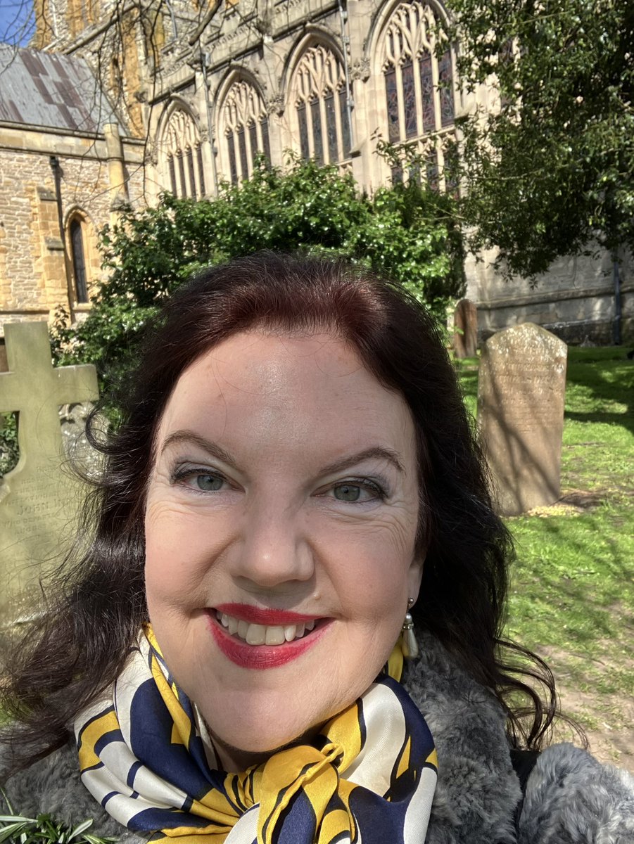 At Holy Trinity Church in Stratford upon Avon and have just taken flowers to Shakespeare’s grave - what a fabulous procession! Now off for a coffee, and then I’m invited to a nice lunch. Cheers, everybody!