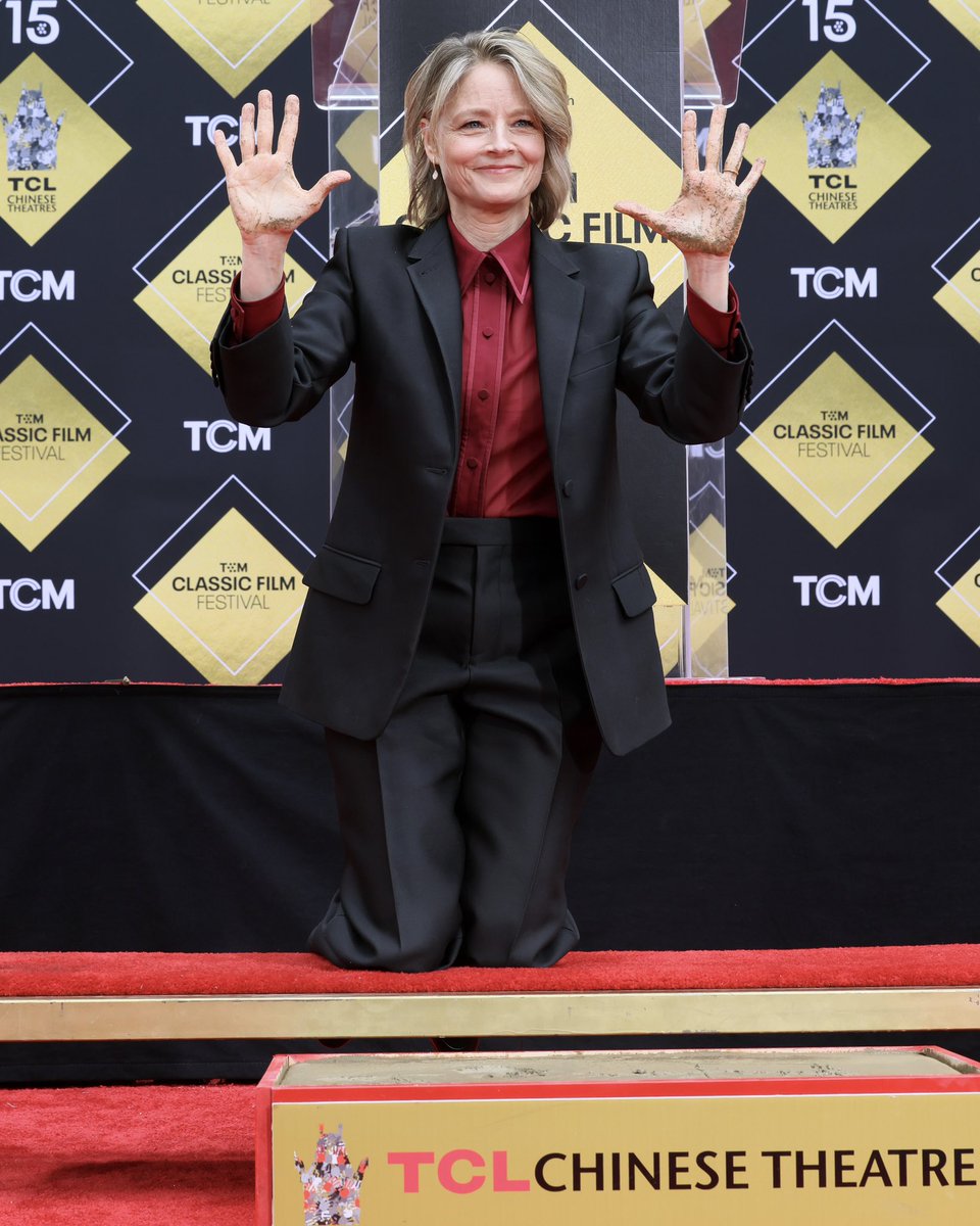 #JodieFoster wore a custom suit to the Jodie Foster Handprint and Footprint Ceremony in Hollywood, California.