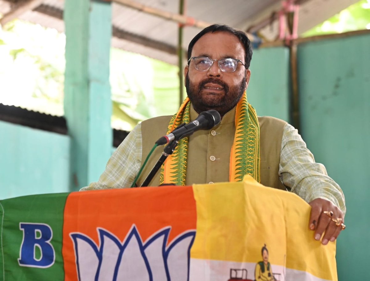 Modi Wave Grips Assam! Amidst the tide of support for the NDA Mitrajot in the 5 Parliamentary Constituencies of Assam that went to poll yesterday, I am deeply moved by the overwhelming response from the people of Darrang–Udalguri Constituency. Joined by Hon'ble UPPL President &…