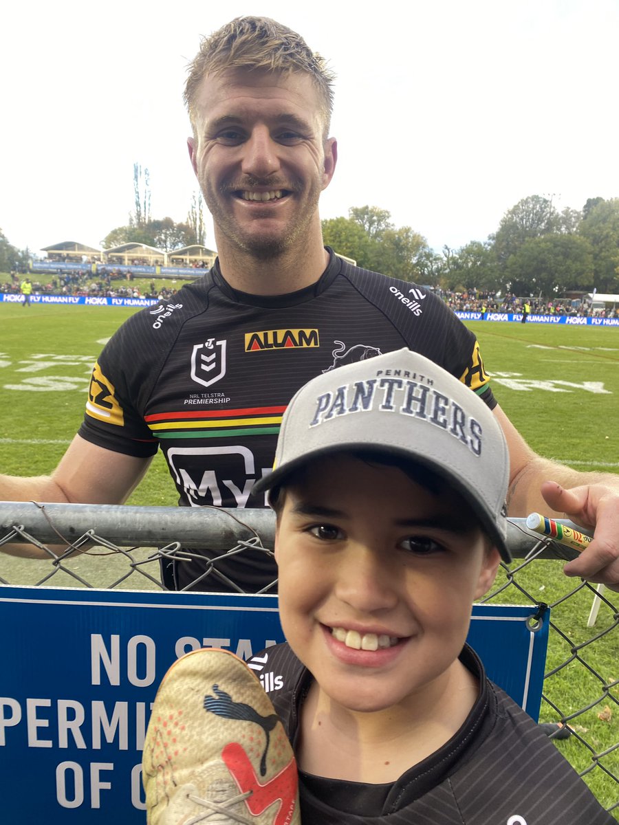 KrisW_82 tweet media