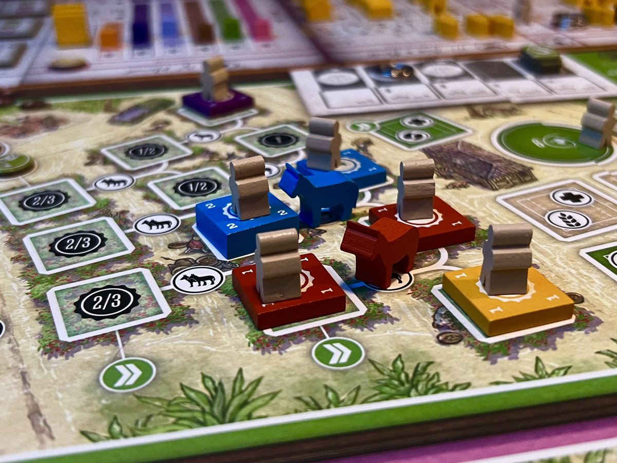 ludo_logia's tweet photo. Playing #coffeetraders @Capstone_Games #boardgames https://t.co/mT0Q6ajnaI