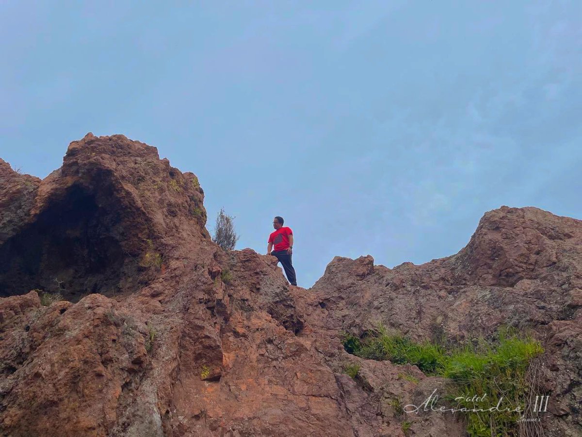 Reach. 

#reach #reachforthestars #reachforthesky #cotedazurfrance #cannes #cannes2024 #onatousbesoindusud #cannesfilmfestival #festivaldecannes #bienvenueacannes #cannessoleil