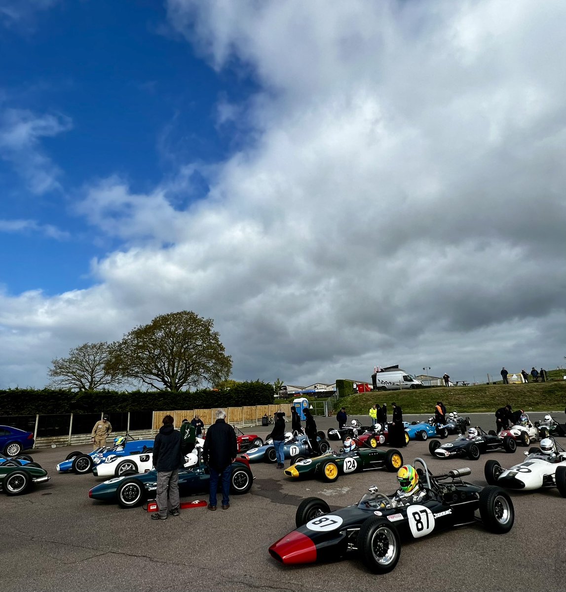hifilounge's tweet photo. Qualified P11 out of 24 cars so I’ll take that as still learning the car, have to say she really is beautiful to drive, mad to think this little car has been racing for over 60 years.
Just need to figure how to get it off the line well now 😬
#Formulajunior #lotuscars https://t.co/SdUk3aiHLm