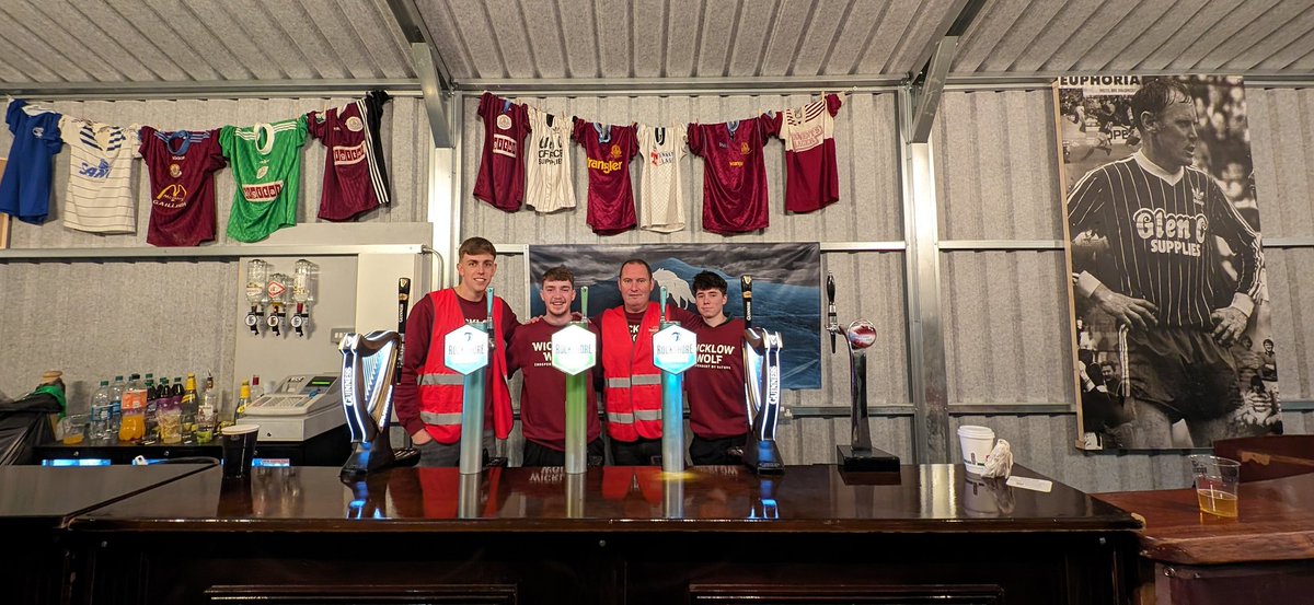 galwaysfuture's tweet image. Great win last night at EDP @GalwayUnitedFC @gufccoop and great to see the new bar opened up with a great display of United's history inside