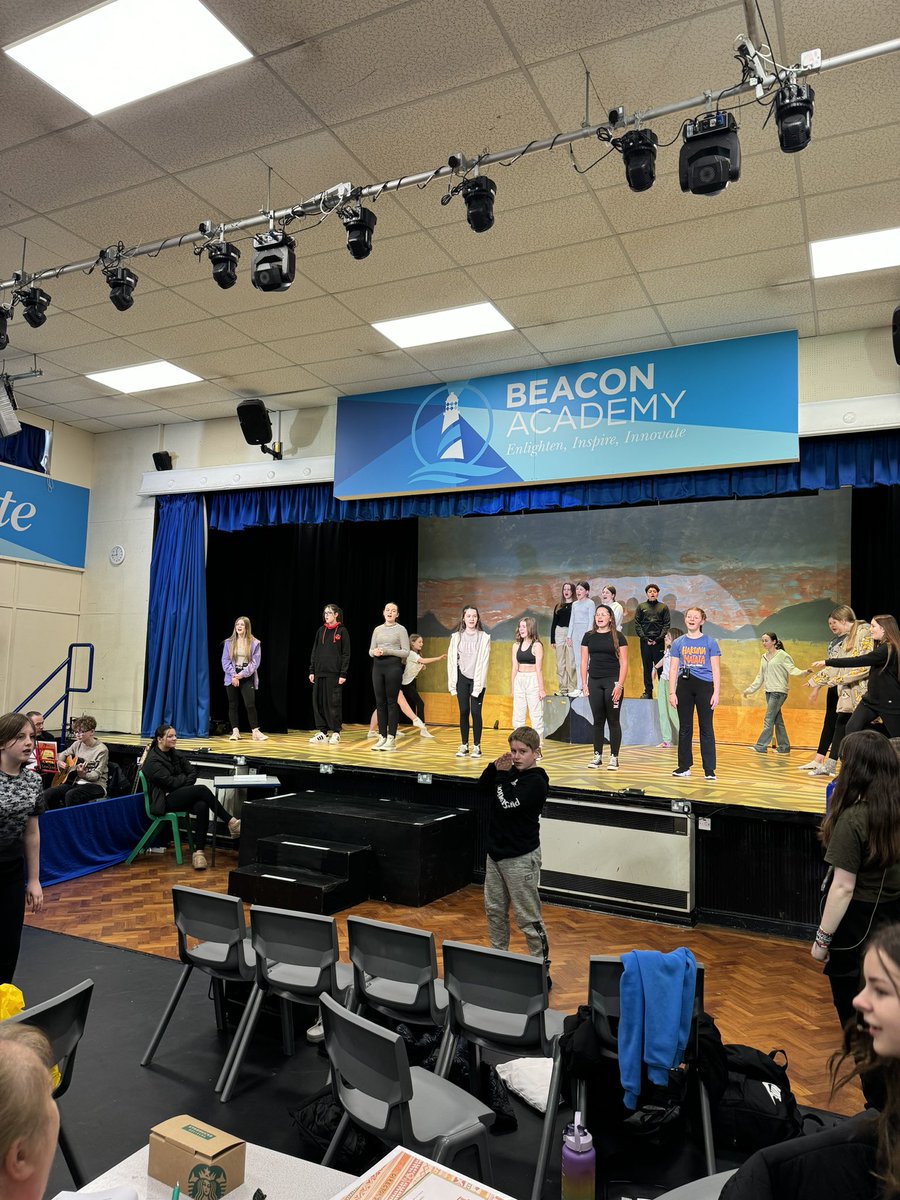 Such a busy Saturday @BeaconAcademyCL Lion King rehearsals in full swing & Year 11 GCSE boosters in Art, Geography, History, Science & Spanish. Huge thanks to the staff team & 100 students who attended the academy today. @MarkWilCEO @davewhitaker246 @WellspringAT