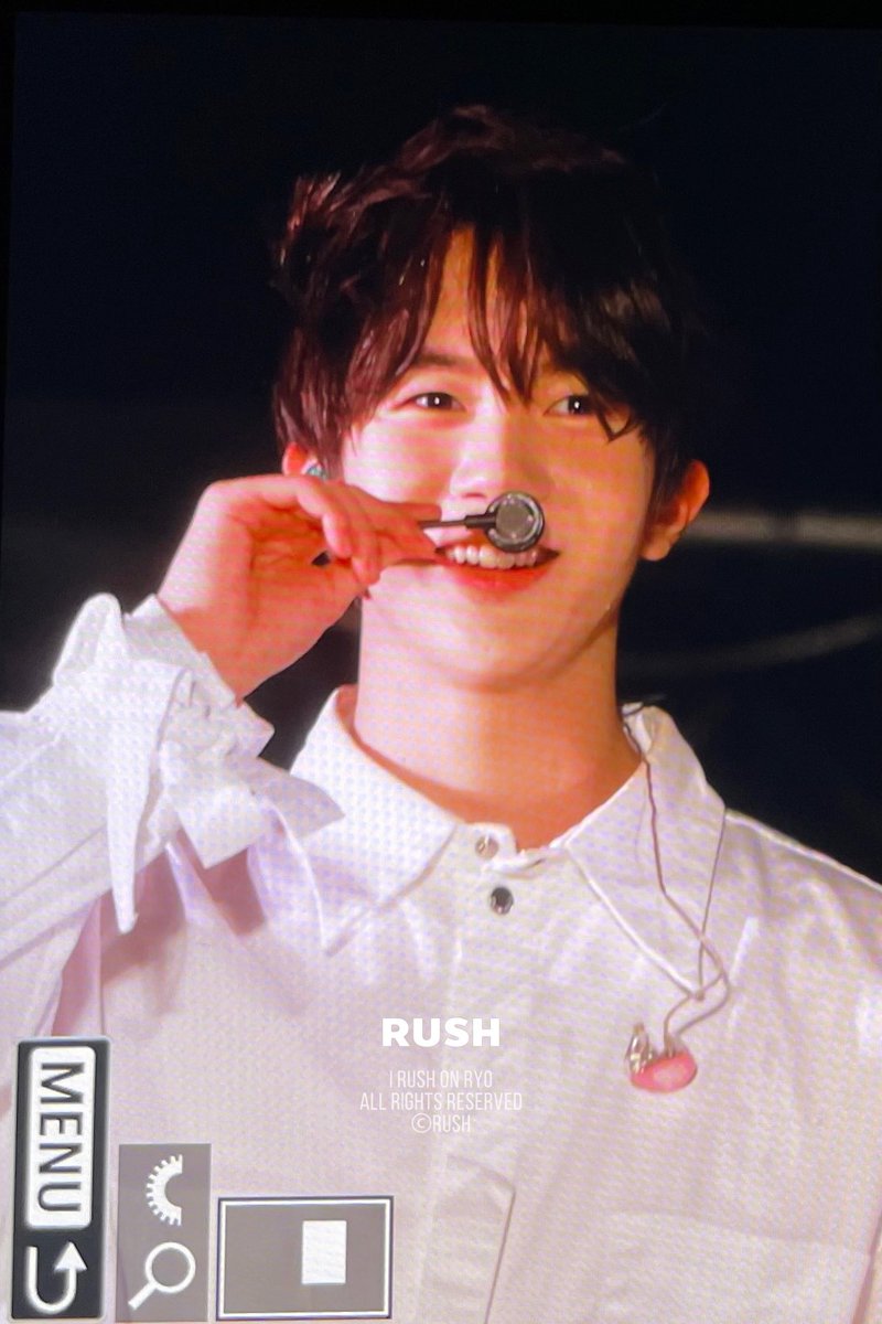 rushonryo's tweet photo. 240420 #료 #リョウ #RYO #NCTWISH https://t.co/Ga9HuinkYl