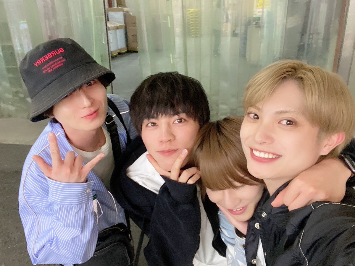 EverSirius0413's tweet photo. 4/20 iDoLism
ありがとうございました💫

次回の現場は4/23(火)
『Papillon』
@吉祥寺SEATA
にてお待ちしております😆

Live 11:30-
特典会 12:00-

是非お越しください‼️ https://t.co/d147tMmmeb