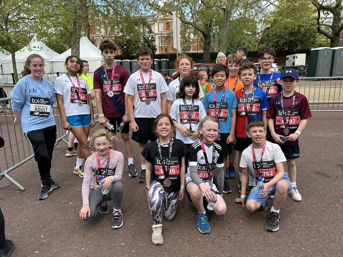 A fantastic morning for our 2.6K runners taking on the @LondonMarathon Mini marathon #proud #fun