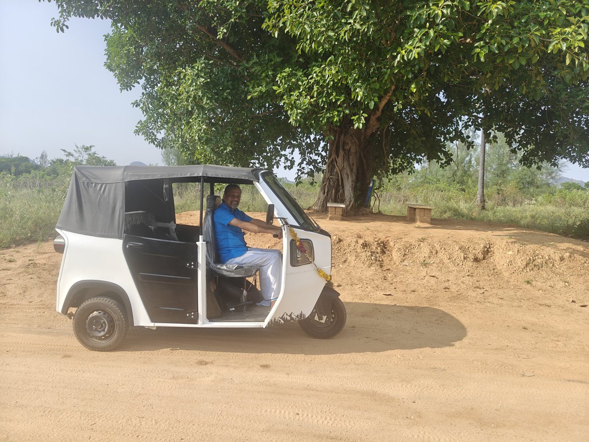 Sridhar Vembu tweet media