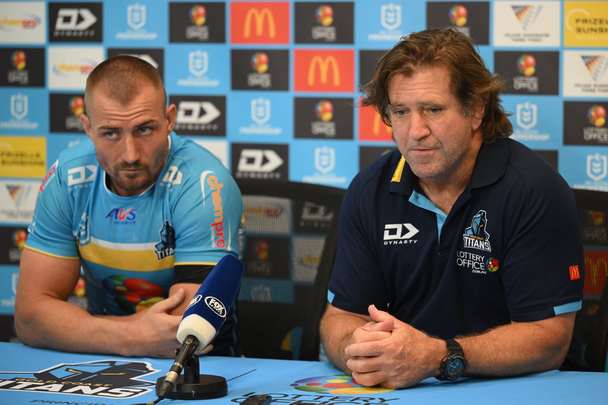 Hear from Des Hasler and Kieran Foran after tonight's clash 🎙️ PRESS CONFERENCE: ow.ly/oMMa50Rkn0R