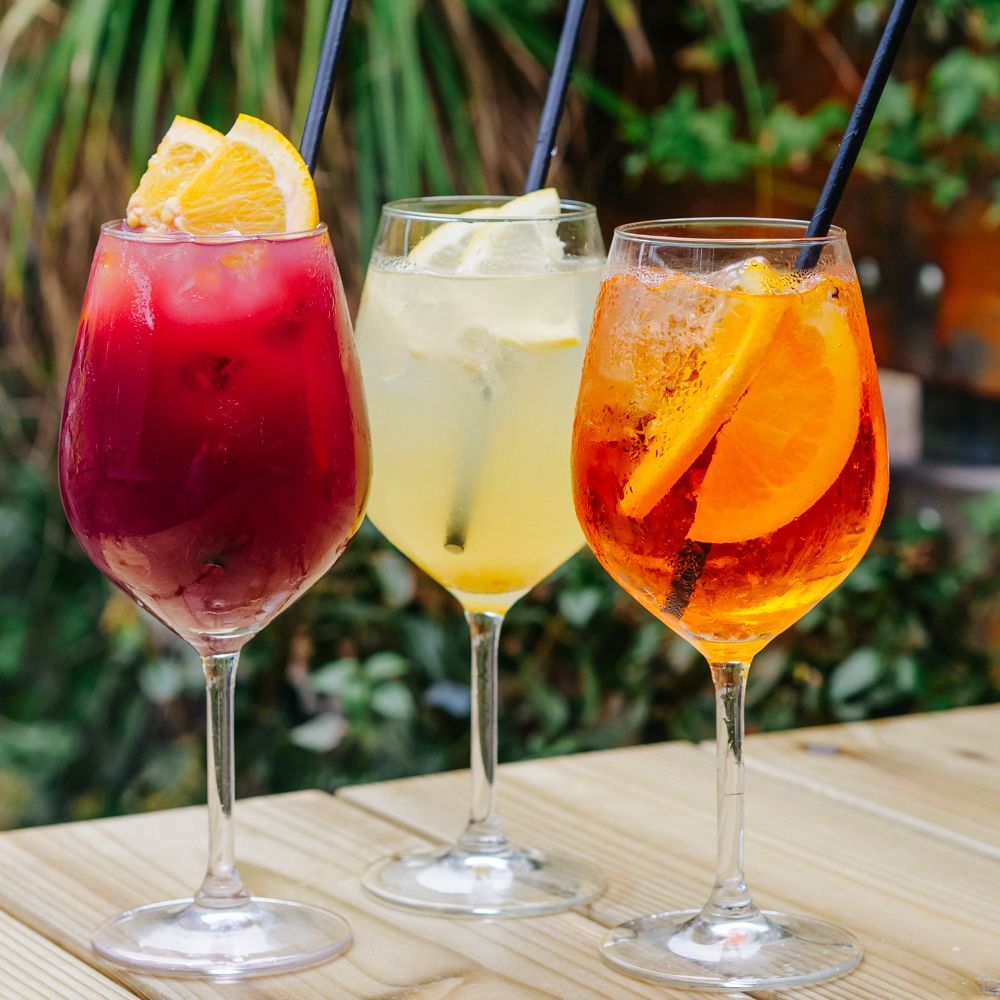 ICYMI, our Spring/Summer cocktail menu has launched and we heard they taste even better up on the rooftop 😉 Grab 2 of your new Summer favs for £12.95, all day, everyday!