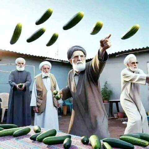 hassenMostafa11's tweet photo. اكتر من 400 مسيره وصاروخ لم يصيبوا عسكرى واحد
بينما صاروخ واحد يصيب قنصليه فيدمرها بمن ف��ها ونعم الرد 😏 https://t.co/jyOLtWgbUA