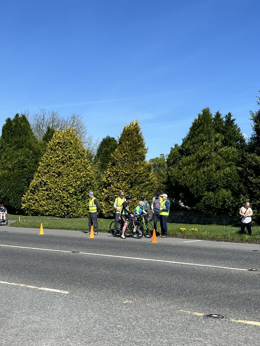 Para-cycling National Series Round 2 is ready to get underway in Athlone. Wishing all riders taking place the very best of luck! Great to see the sun shining ☀️