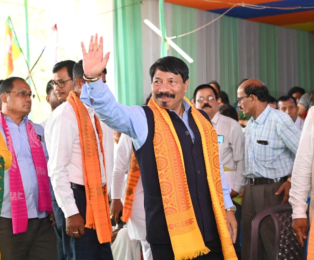 Addressed an election meeting in support of NDA Mitrajot candidate for Darrang-Udalguri Lok Sabha Constituency Shri @DilipSaikia4Bjp at Naokata, Tamulpur district, along with Hon'ble UPPL President, BTC CEM Shri @PramodBoroBTR, Hon'ble AGP Working President Shri @keshab_mahanta