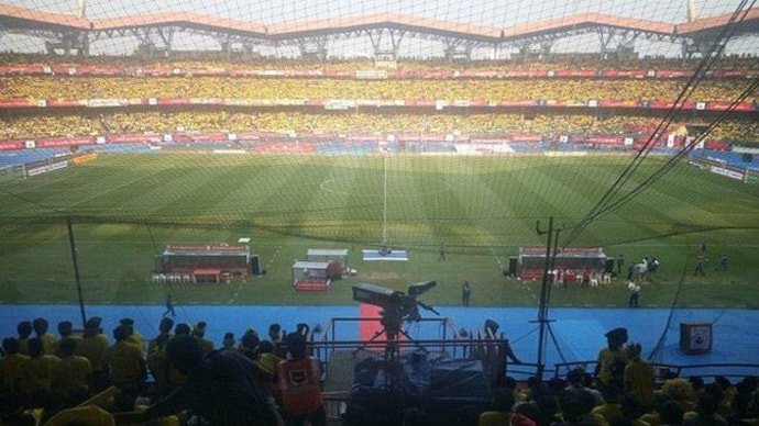 2016 , 3rd #ISL season
Match between Kerela Blasters & ATK was the highest attended match in whole history of this league !! 
More than '82,324' people came in Kochi for attend the final, same year KBFC's average attendance was '60,256'
#IndianFootball