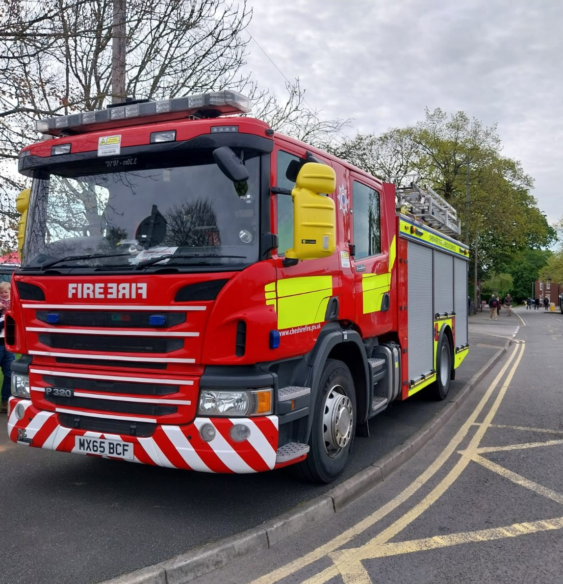SandbachFS's tweet image. 🔥🚒 It's been an incredible day so far at Sandbach Fire Station's Open Day!  There's still time to join the fun, we are here until 3 pm. #SandbachFireOpenDay #CommunityEngagement