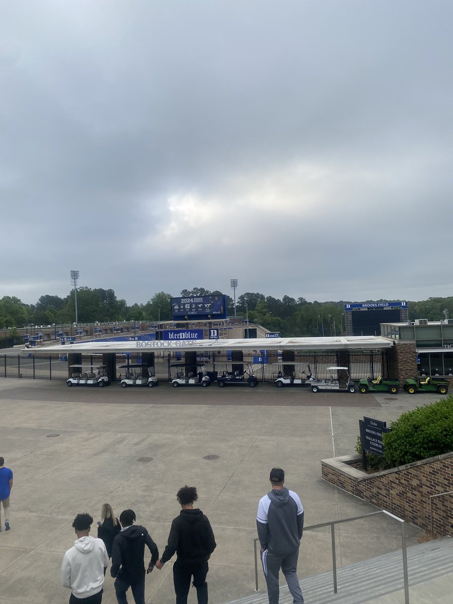 Had a blessed and great time at @DukeFOOTBALL yesterday thank you for your love and hospitality #bleedblue @NextLevelQBs @RomanCatholicHC @EdOBrienCFB @PRZPAvic