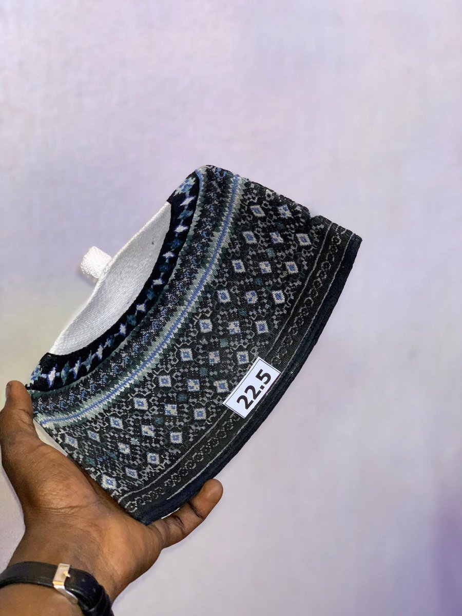EL_ASSORTED's tweet photo. A single RETWEET can go long way plz 🙏 
30 30k 
08144645555
Shop No 32B DID plaza opposite post office Adjacent to Area command police station Gra pz Zaria 
  \\ Victor Moses Yahaya Bello #Dollar Mayorkan Kogi state Istahan  SS// https://t.co/M4E7jP1EaM