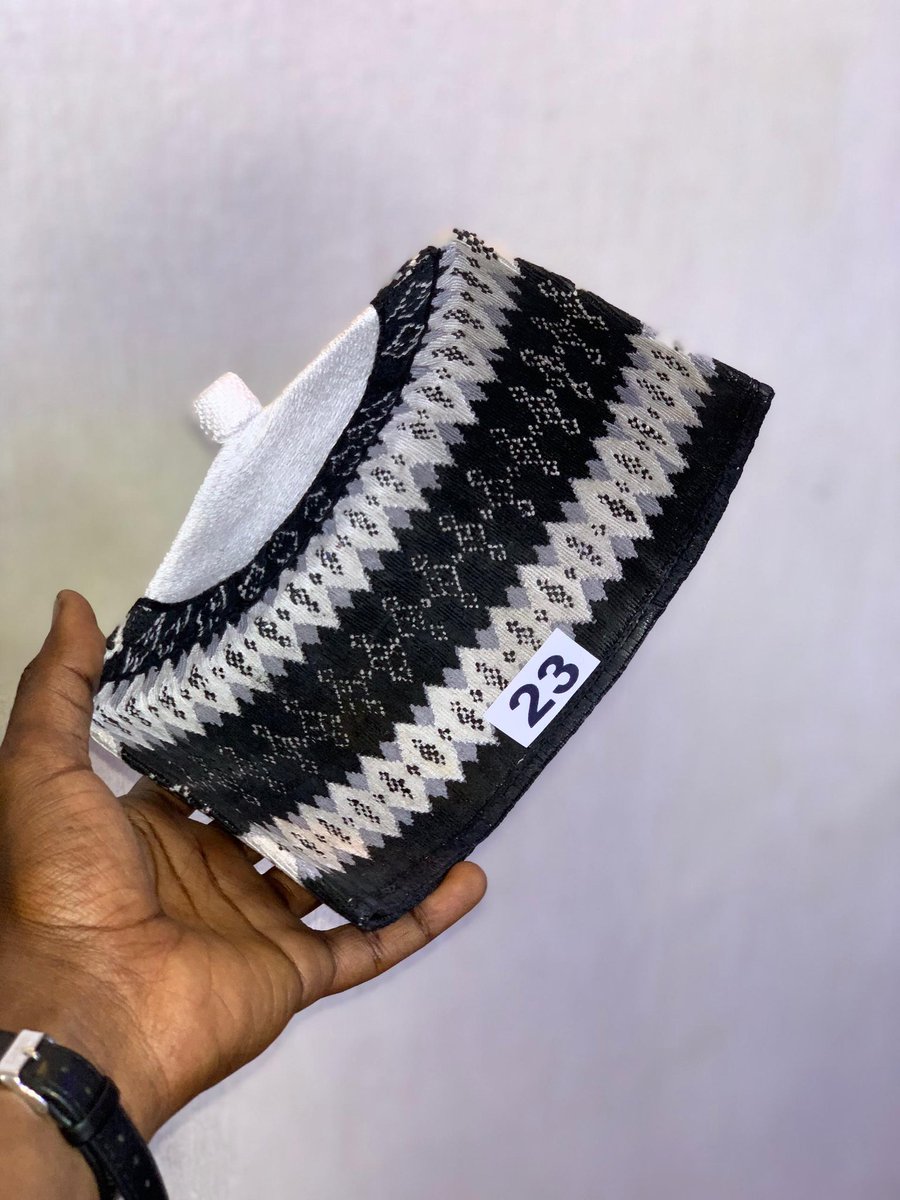 EL_ASSORTED's tweet photo. A single RETWEET can go long way plz 🙏 
30 30k 
08144645555
Shop No 32B DID plaza opposite post office Adjacent to Area command police station Gra pz Zaria 
  \\ Victor Moses Yahaya Bello #Dollar Mayorkan Kogi state Istahan  SS// https://t.co/M4E7jP1EaM