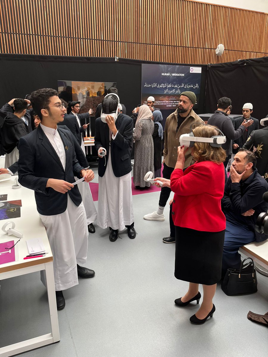 Our Year 11 pupils showcasing their Immersive Islam technology project to the community. A pioneering exhibition that demonstrates our school’s augmentation of faith, curriculum, careers, technology and community.