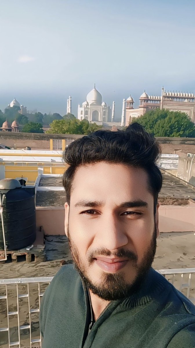 Agra Taj Mahal 

#prabhasamrat #prabha_samrat #tajmahal #agra #tajmahalagra