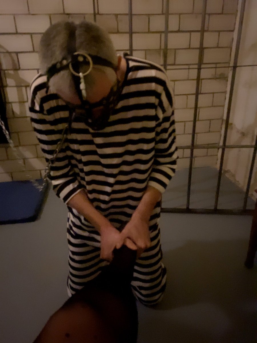 #inhaftierung #zuchthaus 

#mistress #prison #controll #femdom #germanmistress #bdsm #roleplay