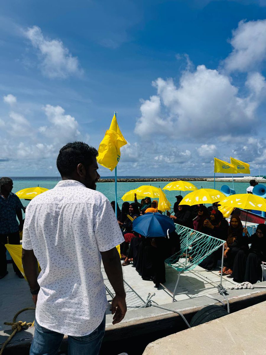 ކެމްޕެއިން މެކުހަށް 💪👏👏👏

ކަނޑީތީމު ދާއިރާއަށް; <a href="/AmeenC01/">Ameen Faisal</a> [ 3] ✔️

#ameen2024