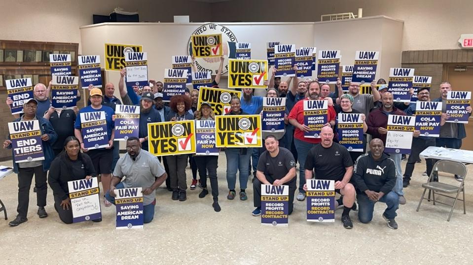 For the first time, the UAW has won a vote to represent workers at a foreign-owned U.S. auto plant—a goal the union has chased for decades. go.forbes.com/c/He5T
