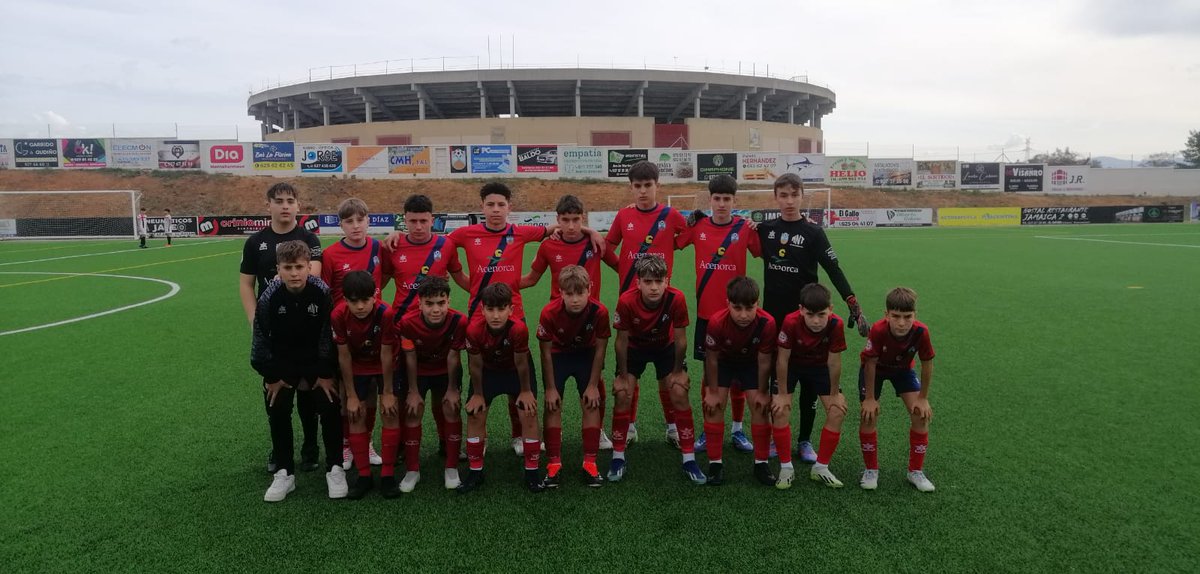 CPMontehermoso_'s tweet photo. CANTERA I Infantil A
Jornada 24

Vamos estos máquinas, que se colocan terceros. Poco se habla del temporadón que se están marcando los chicos de Elías y David. 

@CPMontehermoso_ A 2
@CdNuevocc A 1
⚽️ Nico
⚽️ Jesús 

#TodoRojo 
#CanteraRojilla https://t.co/GgHEc0sEMi