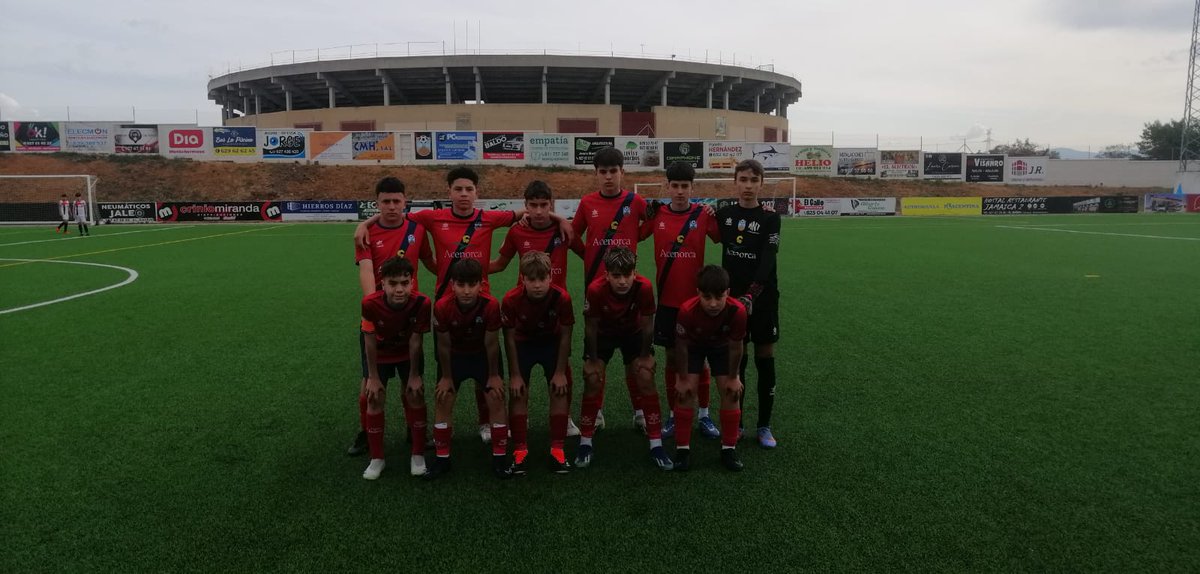 CPMontehermoso_'s tweet photo. CANTERA I Infantil A
Jornada 24

Vamos estos máquinas, que se colocan terceros. Poco se habla del temporadón que se están marcando los chicos de Elías y David. 

@CPMontehermoso_ A 2
@CdNuevocc A 1
⚽️ Nico
⚽️ Jesús 

#TodoRojo 
#CanteraRojilla https://t.co/GgHEc0sEMi